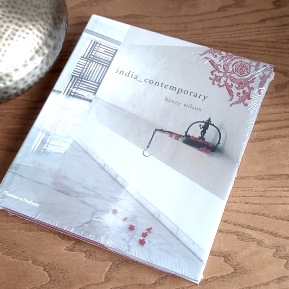 Thames & Hudson Other - India Contemporary Table Top Book